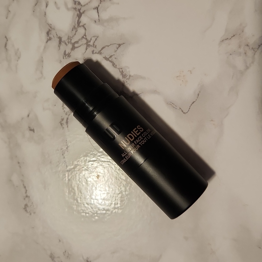 Nudestix bronzer in bondi bae